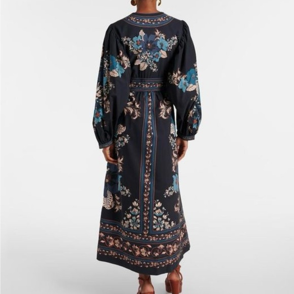 FARM Rio
Women's Blue Blossom Tapestry Cotton Midi Dress - Picture 2 of 9